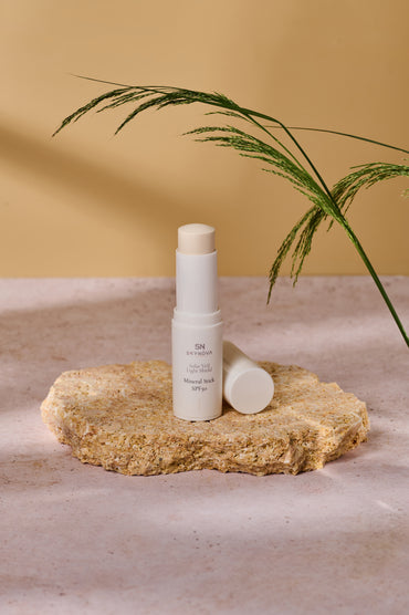 Solar Veil Light Shield Mineral Stick SPF50